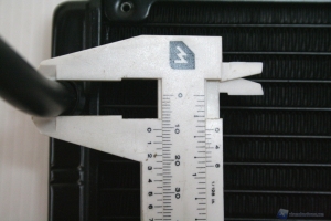 00054 CORSAIR_H90