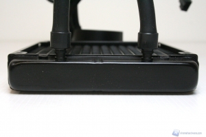 00042 NZXT_X40
