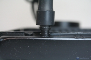 00053 NZXT_X40