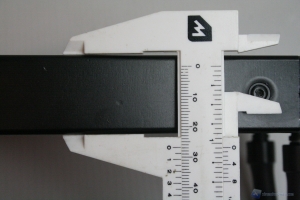 00054 NZXT_X40